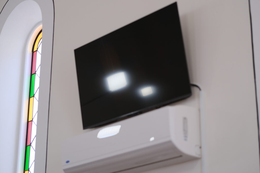 TV